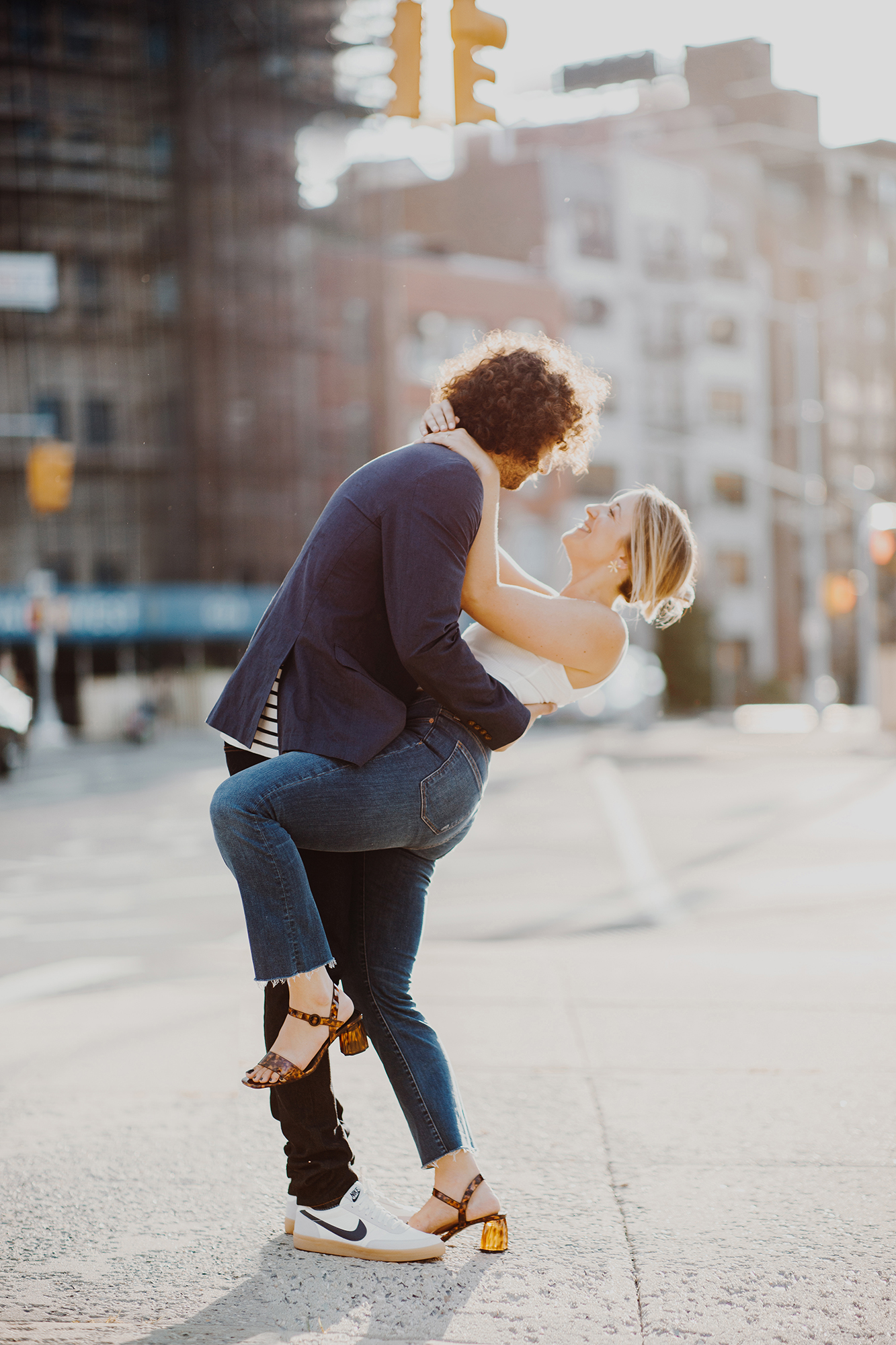 Sunny Engagement Photos in Grand Army Plaza