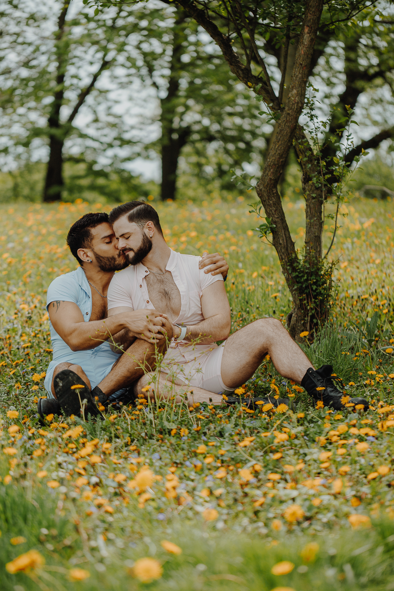 Flawless Anniversary Photos in NYC