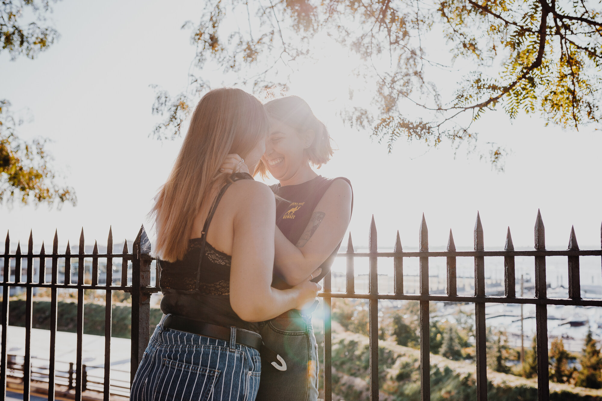 Bright Brooklyn Heights Couples Photo Session