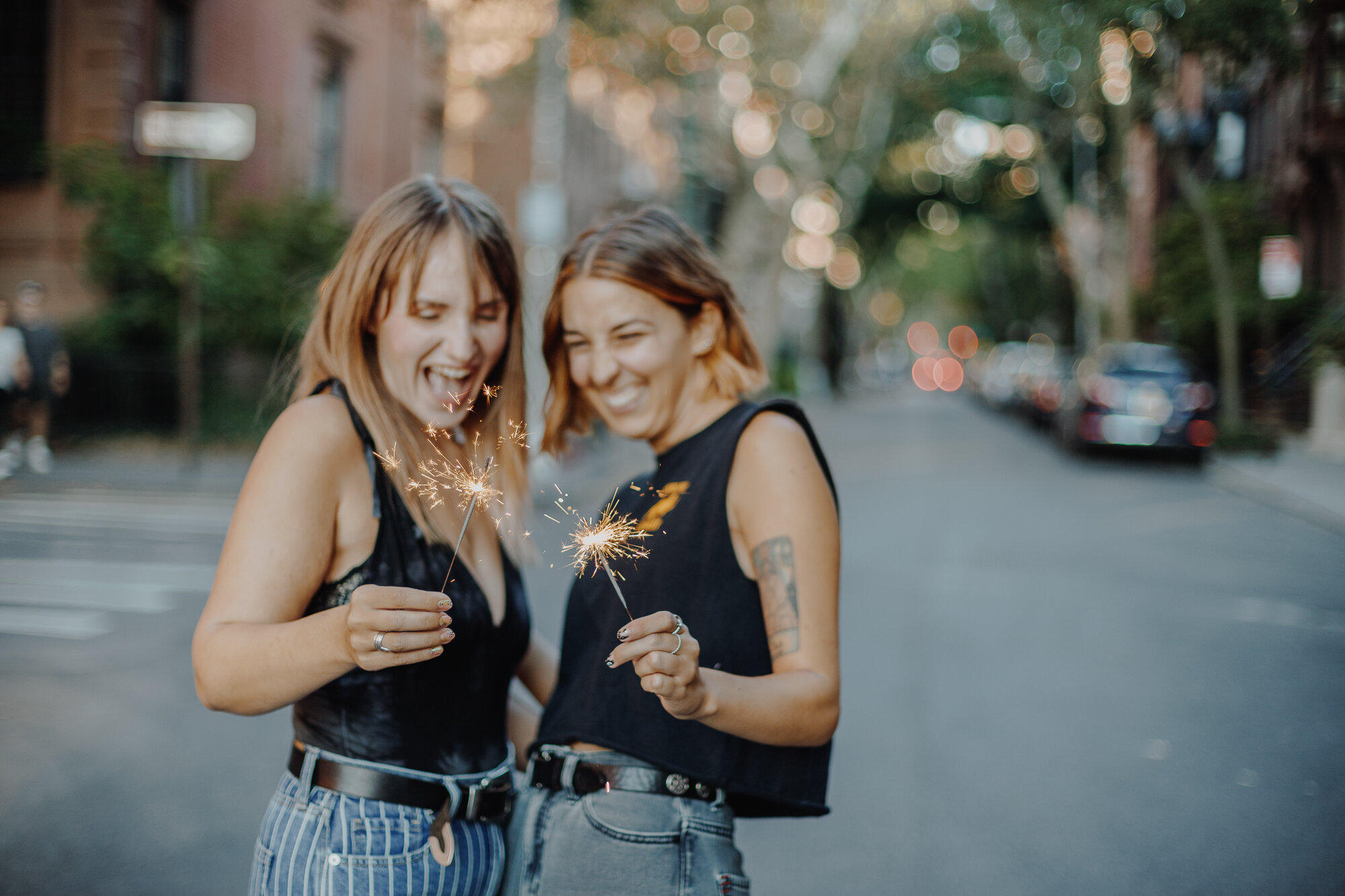 Dazzling Brooklyn Heights Couples Photo Session