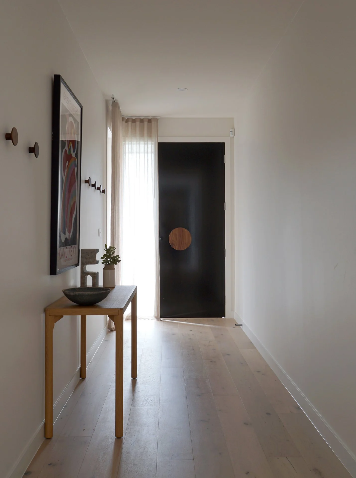 McKinnon - Hallway 0.JPG