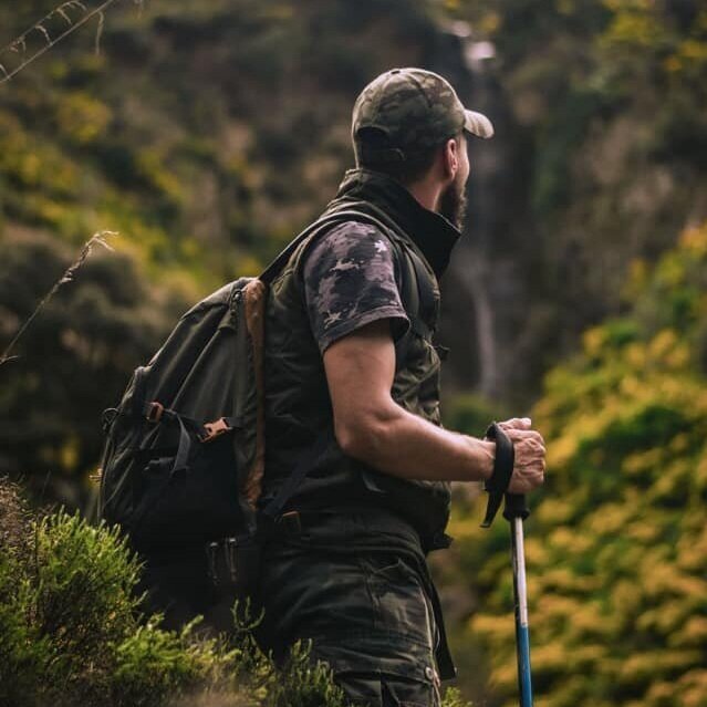 Eighty-Six Days of Solitude: A Selection from Mike Spencer Bown’s The World’s Most Travelled Man (2018)