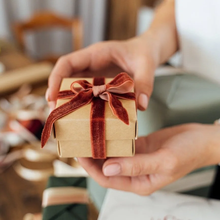 Giving: A Selection from David Whyte’s Consolations (2020)