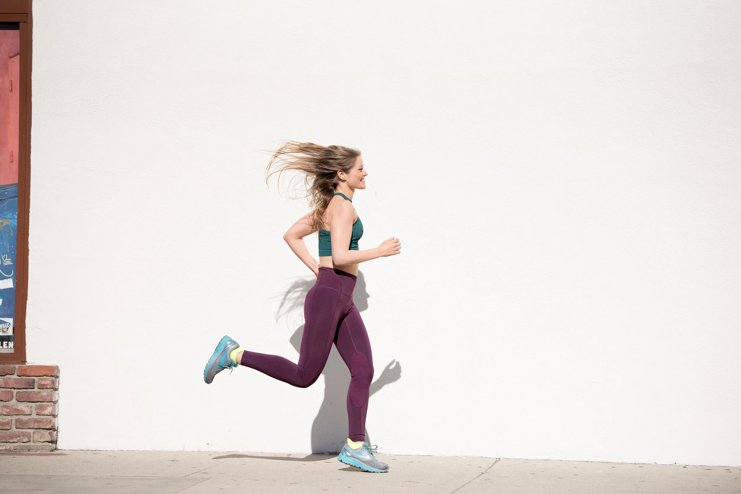 Jennifer_Alyse_Active 024.jpg