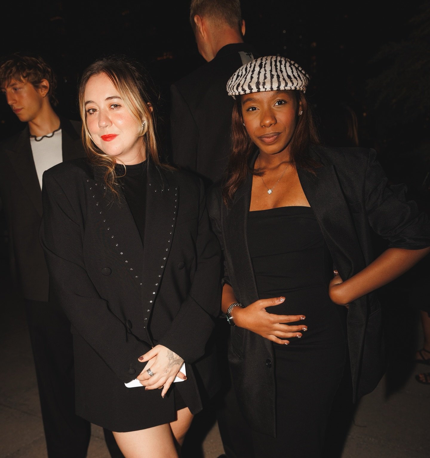 Throwback to NYFW last season helping @ahniyahgold with PR &amp; styling for @jansociete ✨ i am still obsessed with the jackets #nyfw #streetwear #fashion #styling