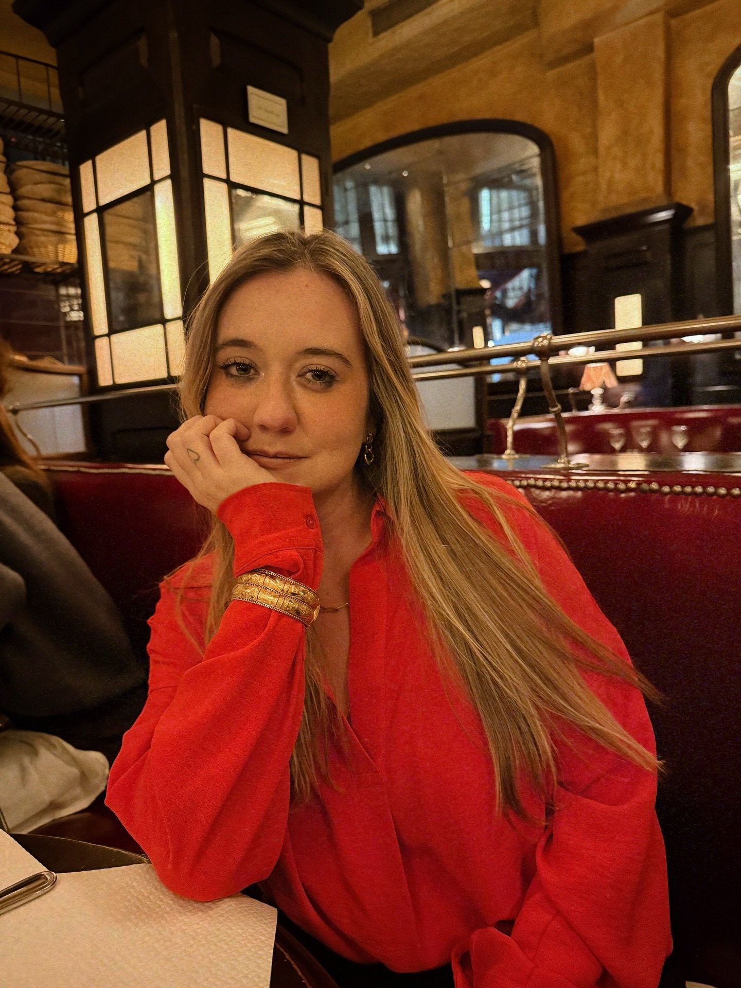 All you need is love and dessert ❤️ 🌹 🍫