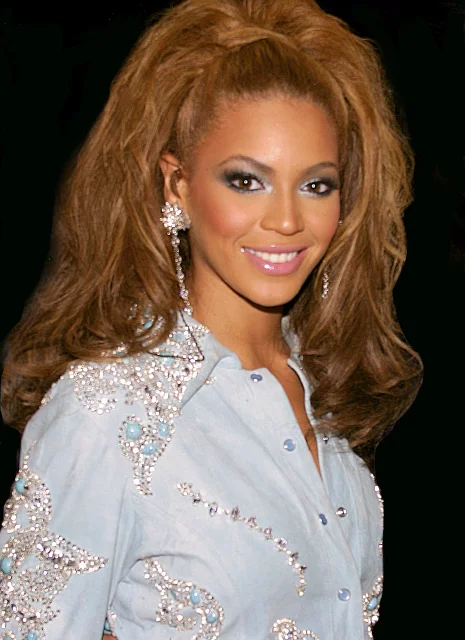 BEYONCE KNOWLES-101a.JPG