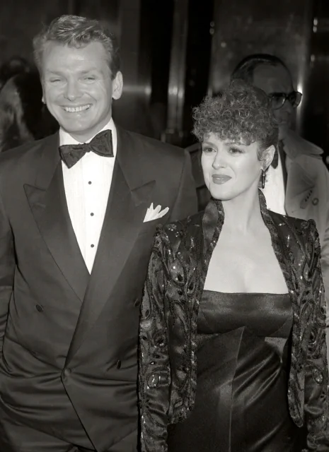 BOB MACKIE-BERNADETTE PETERS-001.JPG