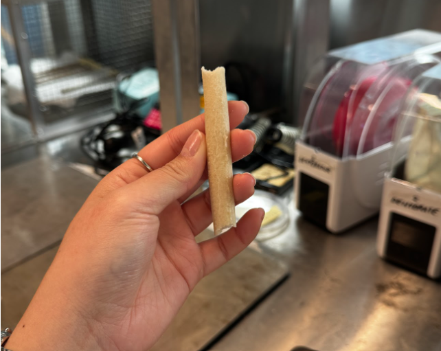  Rice Straws  
This project’s aim is to recreate commercial rice straws using ingredients and materials easily found in the supermarket or at home. It seeks to promote the idea that being eco-friendly can start at home.