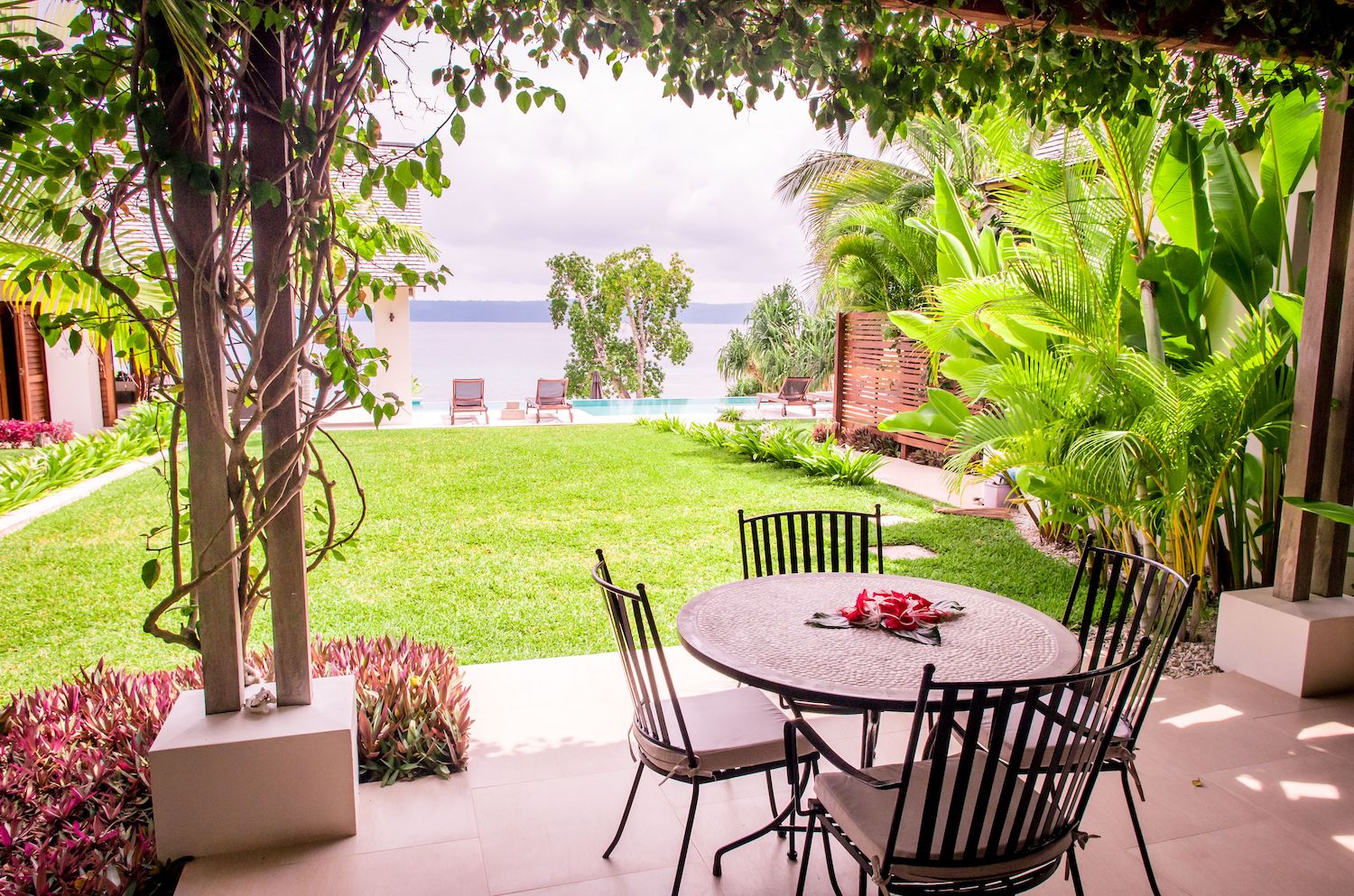 property_valuation_terrace_pool_dreamcove_vila25.jpeg