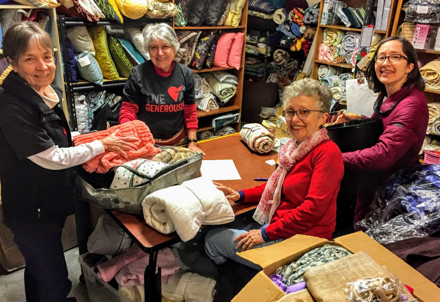 gracingspaces-volunteer.jpg