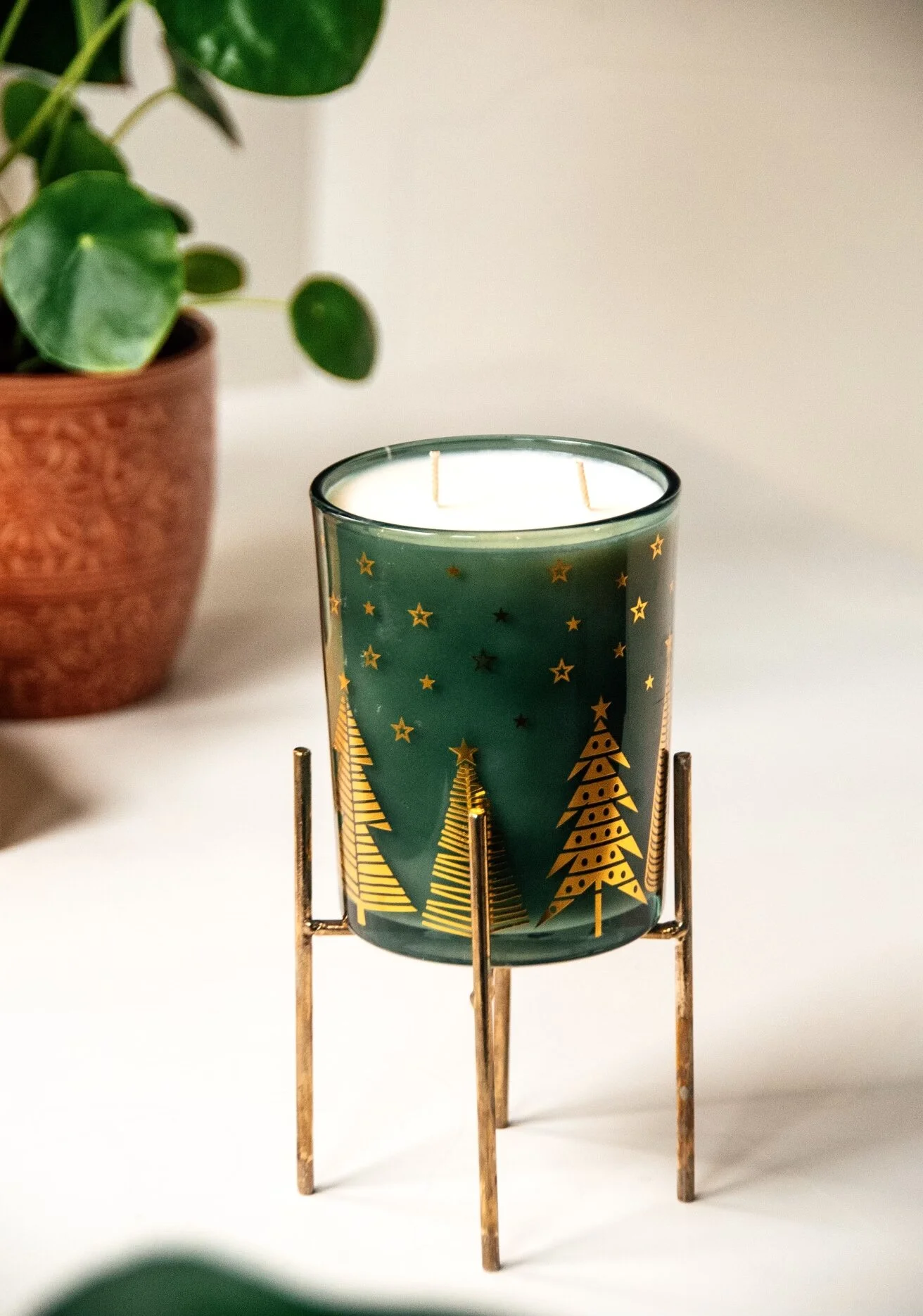 DEB19F52-84A8-4B3E-A93C-3F7DAE0AD99F