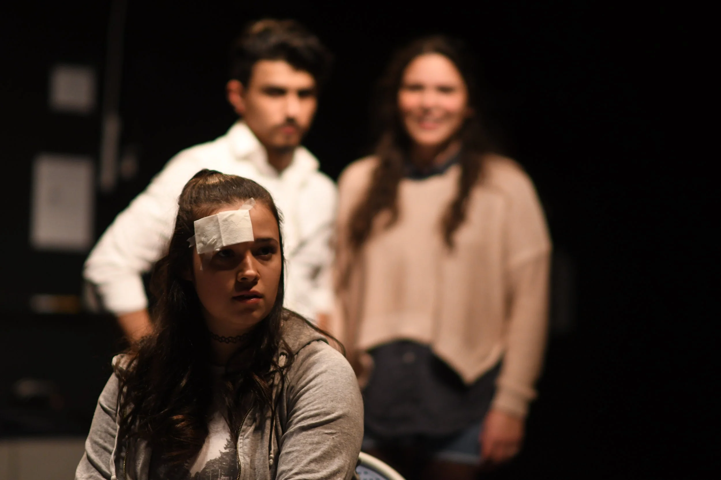  Cynthia Esparza (background: Christian Ortega and Shaina Toledo). (2018) 