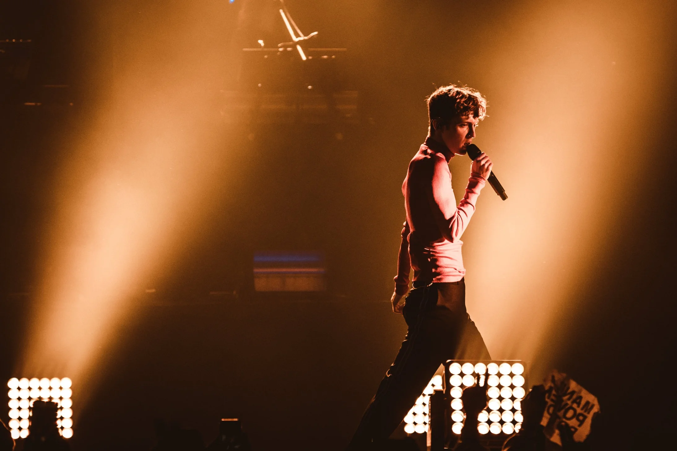 Troye Sivan in Manila (May 1 2019)-735961.jpg