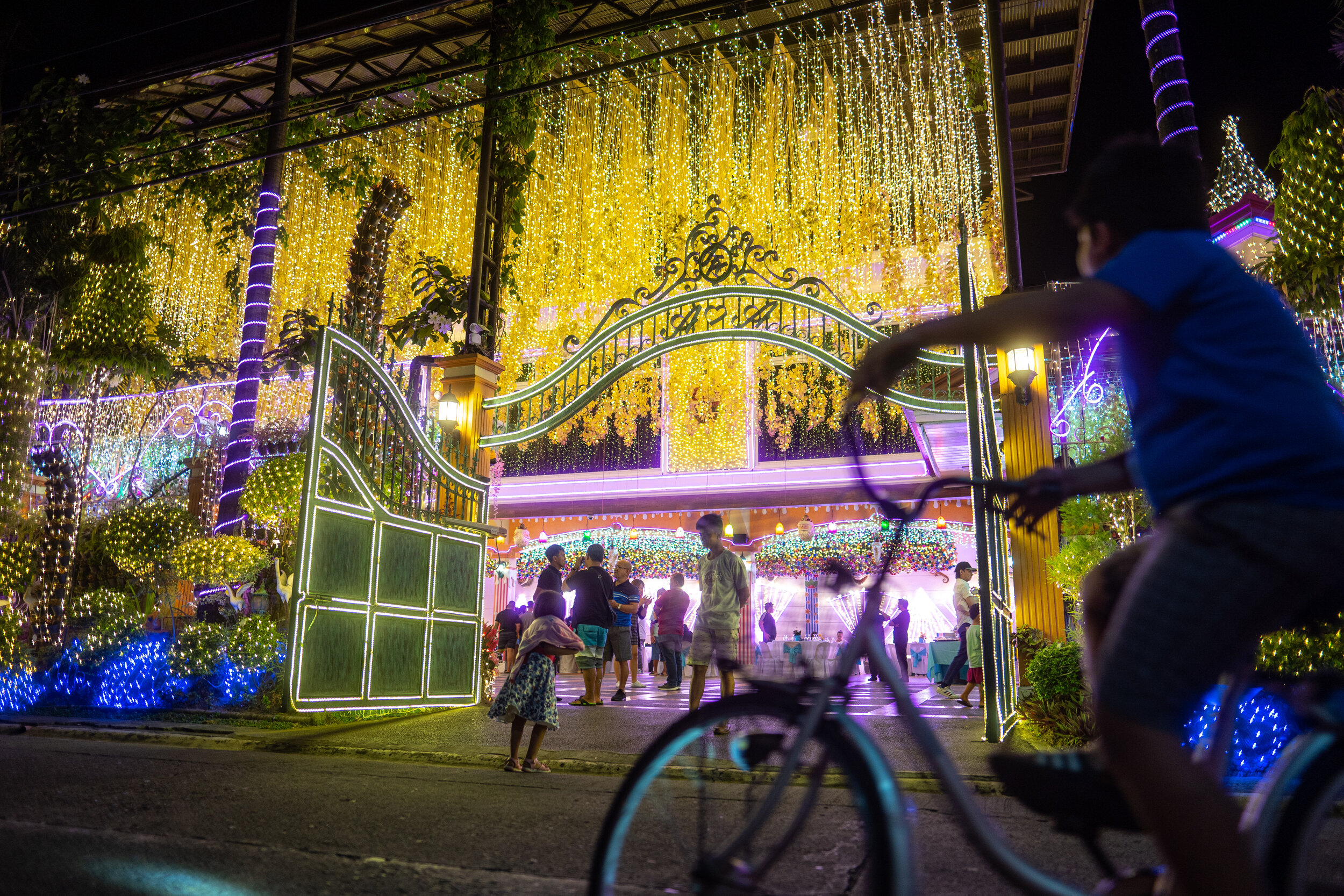 Philippines Christmas House-3.jpg