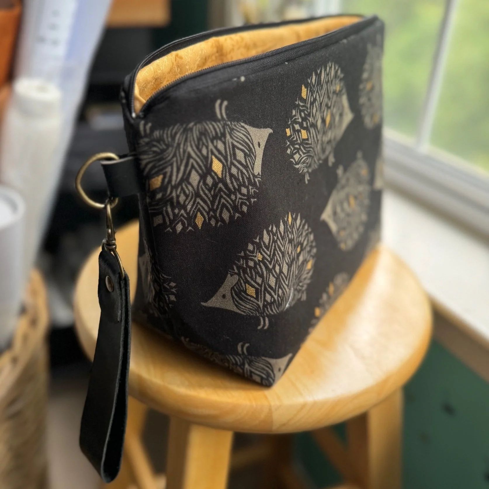 5ACB76A9-1DD7-49E8-BABA-B5013D98436A