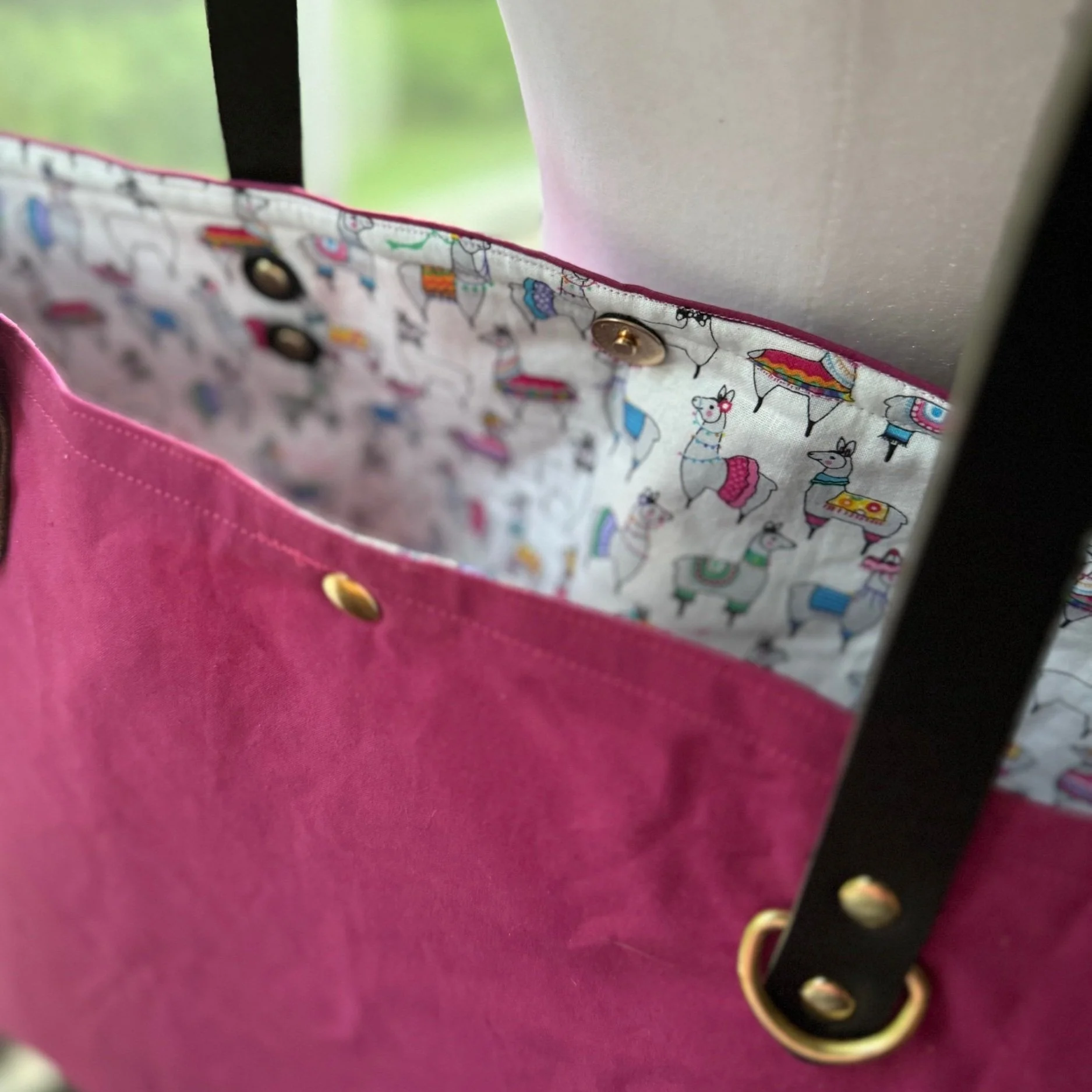 04BA895C-553A-42A6-9372-D8240AC581EC