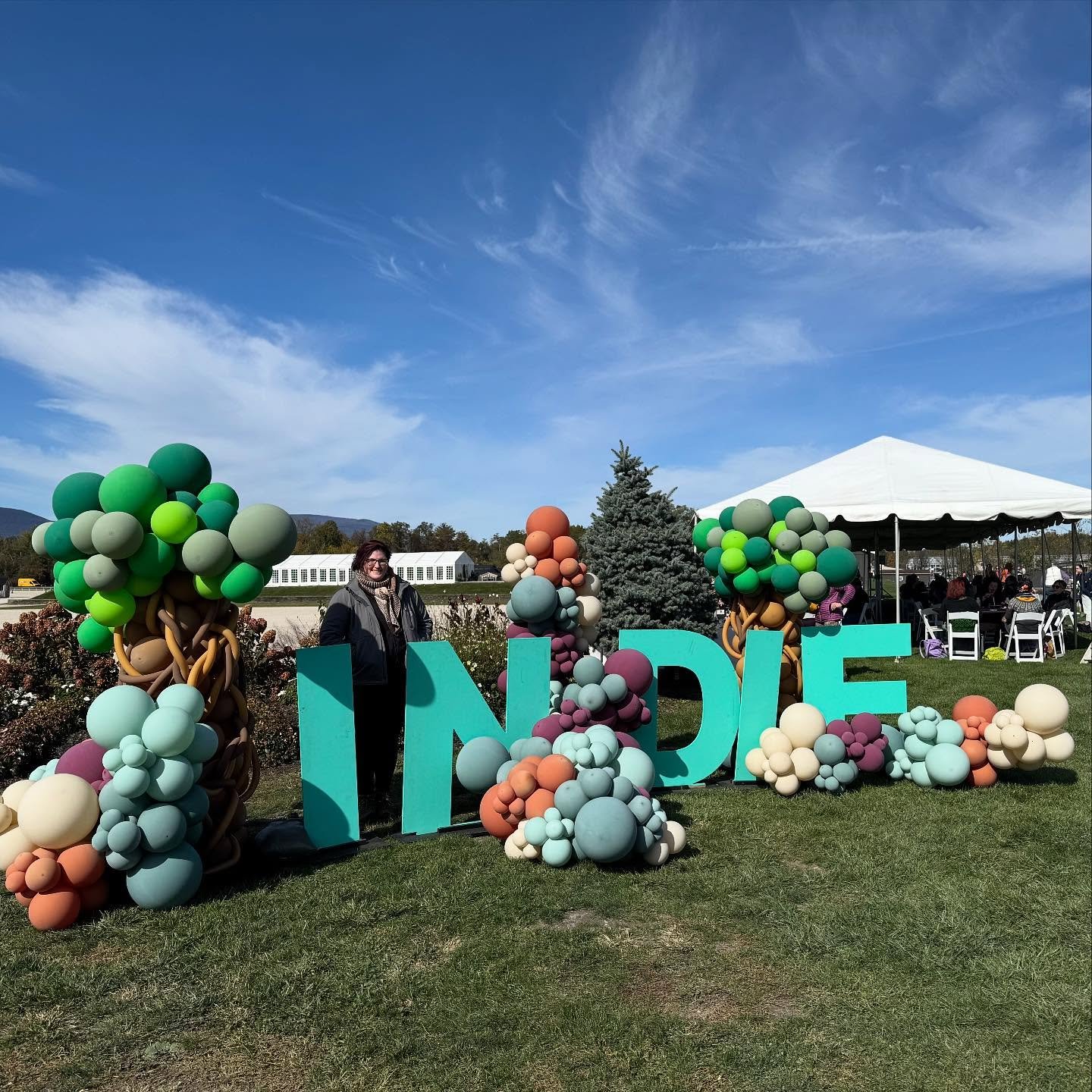 We are finally home and just wanted to say thank you to everyone who came to see us on Friday, you are truly the best! We hope you love your bags &amp; bauble boxes. 

Another huge thank you to @indieuntangled for having us and @sassafrasknits for in