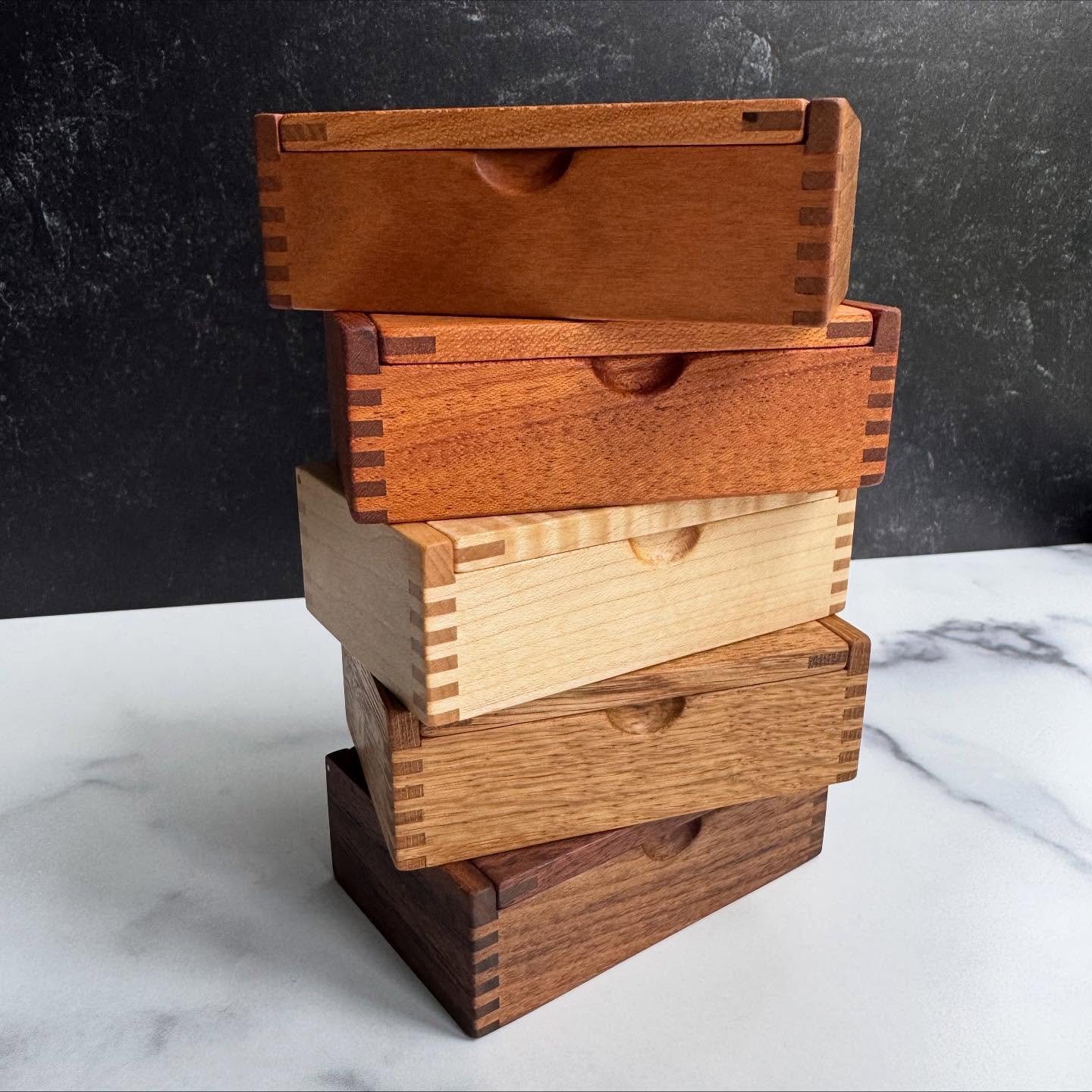 The Shop Goblin and his Bauble Boxes had a wonderful debut and we have six left for @frederickfiberfest this weekend! If we were to restock them in 2026 would you be interested? (Click the poll!)

Bauble Boxes are the classier solution for storing yo