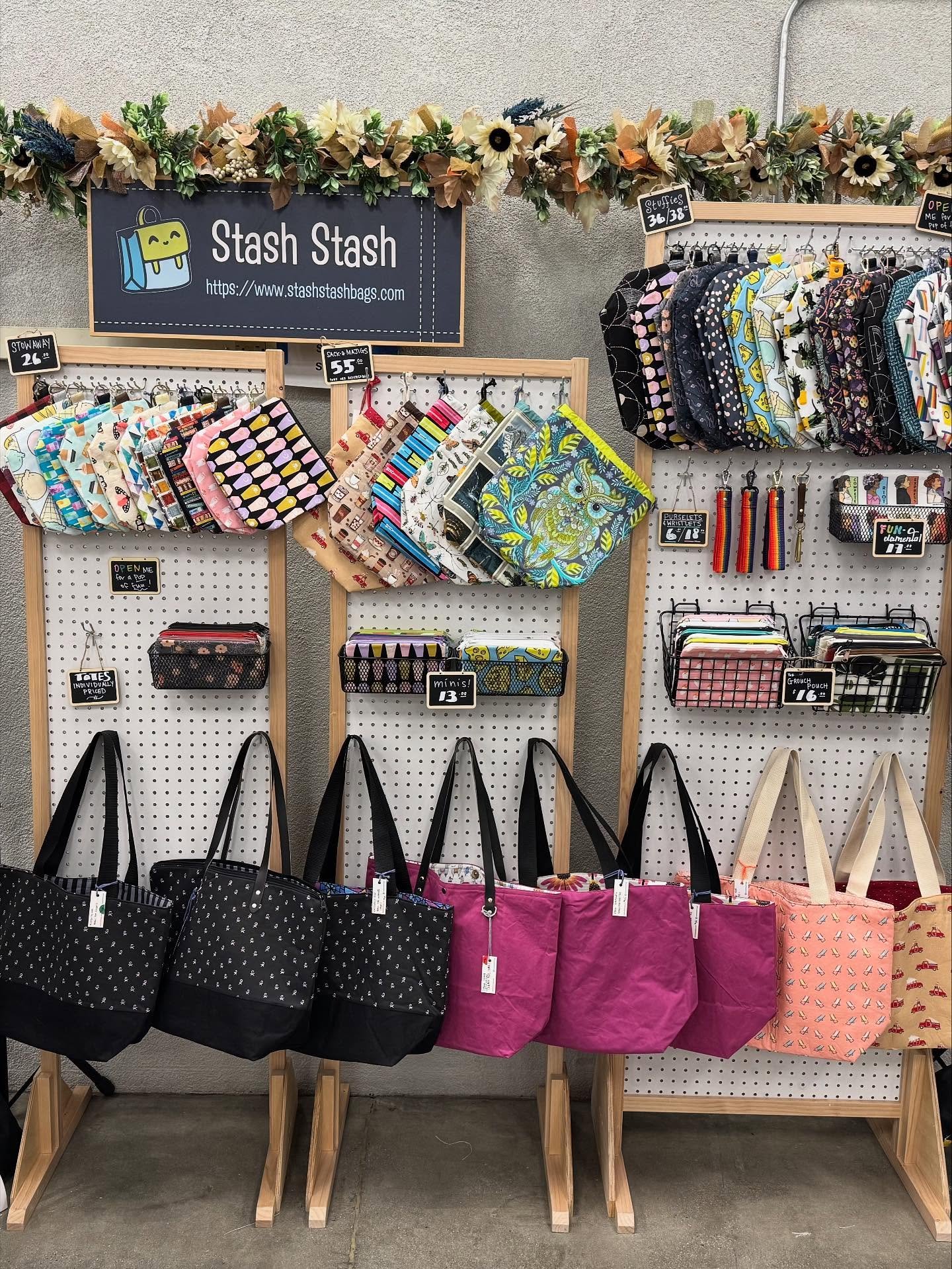 Our first time at @frederickfiberfest was a blast. We met so many wonderful humans and puppies and a few of you shared things that almost made this bagmaker cry❤️ makers are truly magical. Thank you so much to everyone for coming, sharing, and findin