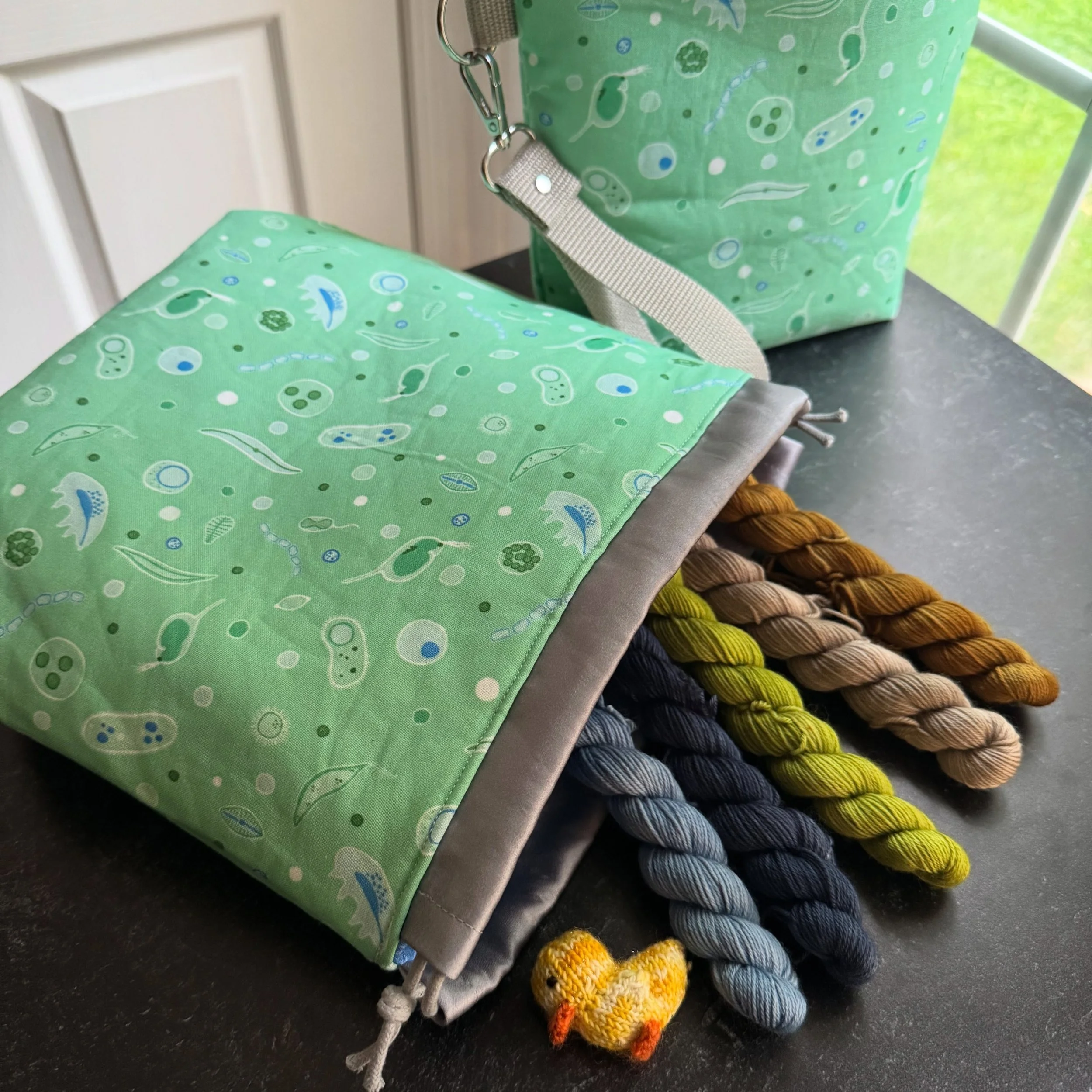 Survived 250? The Reflecting Pool didn't 😢 Don't worry, @cesiumyarn and I are here to help you laugh through the pain with our Reflecting Pool Kit! (Don't worry, no @mochimochiworld ducks were harmed in the making of this kit -he's just a good actor