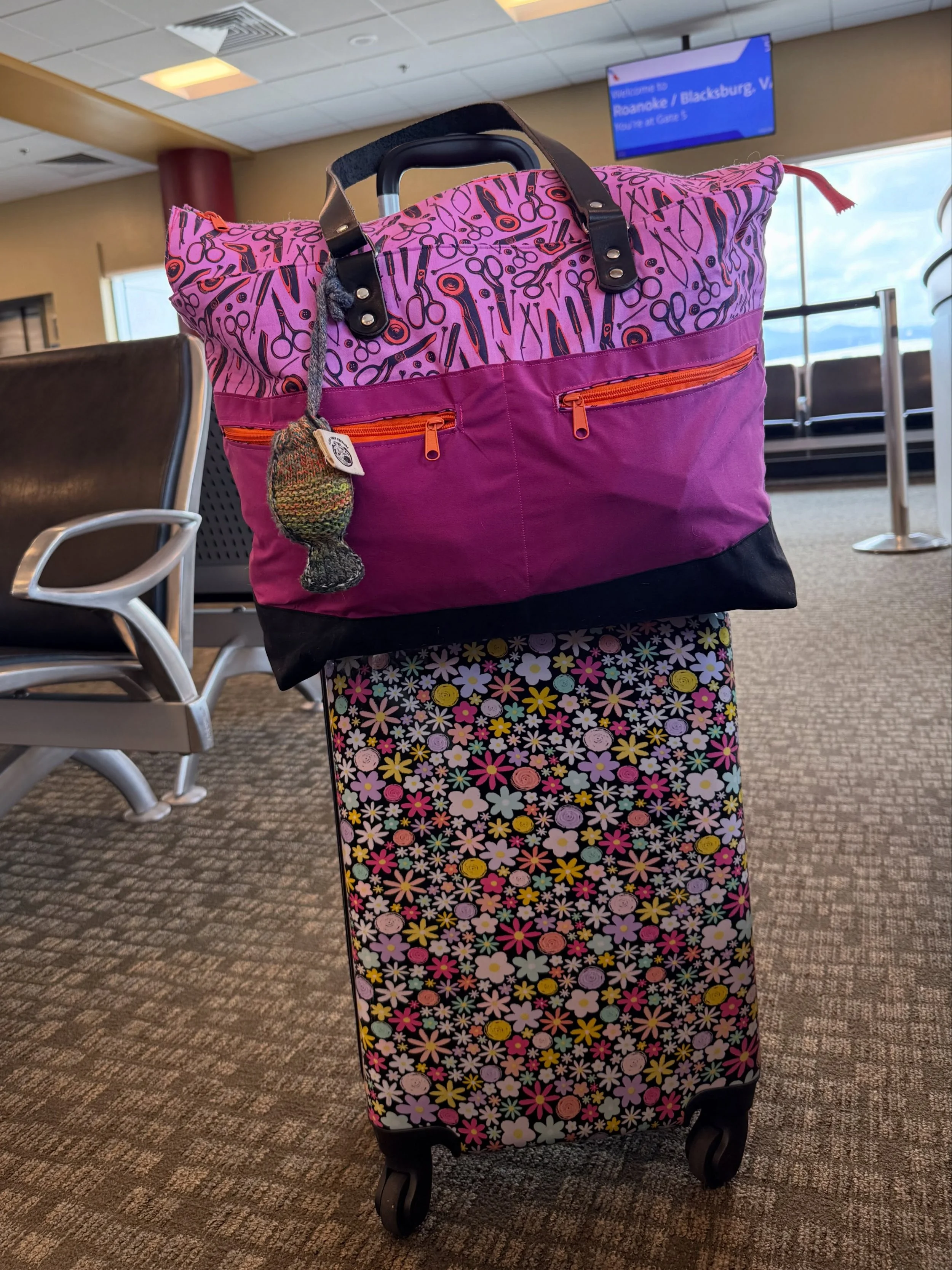 Custom carryon for one of my favorite people and it's fully loaded to work beyond 9 to 5! It features a water resistant base, exterior (lined) zippered and tuck pockets, a luggage sleeve, foldable leather straps, and a gusseted zippered opening (can 