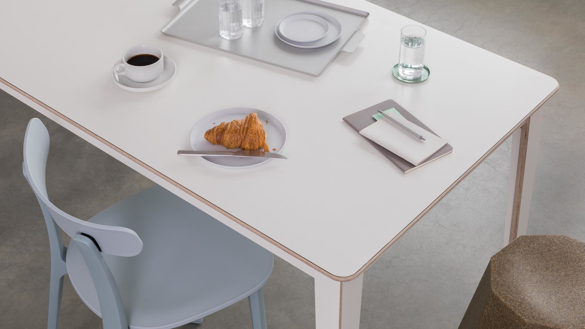 opendesk_furniture_unit-table_product-page_gallery-image-Scene2-6388_jw-edit.jpg