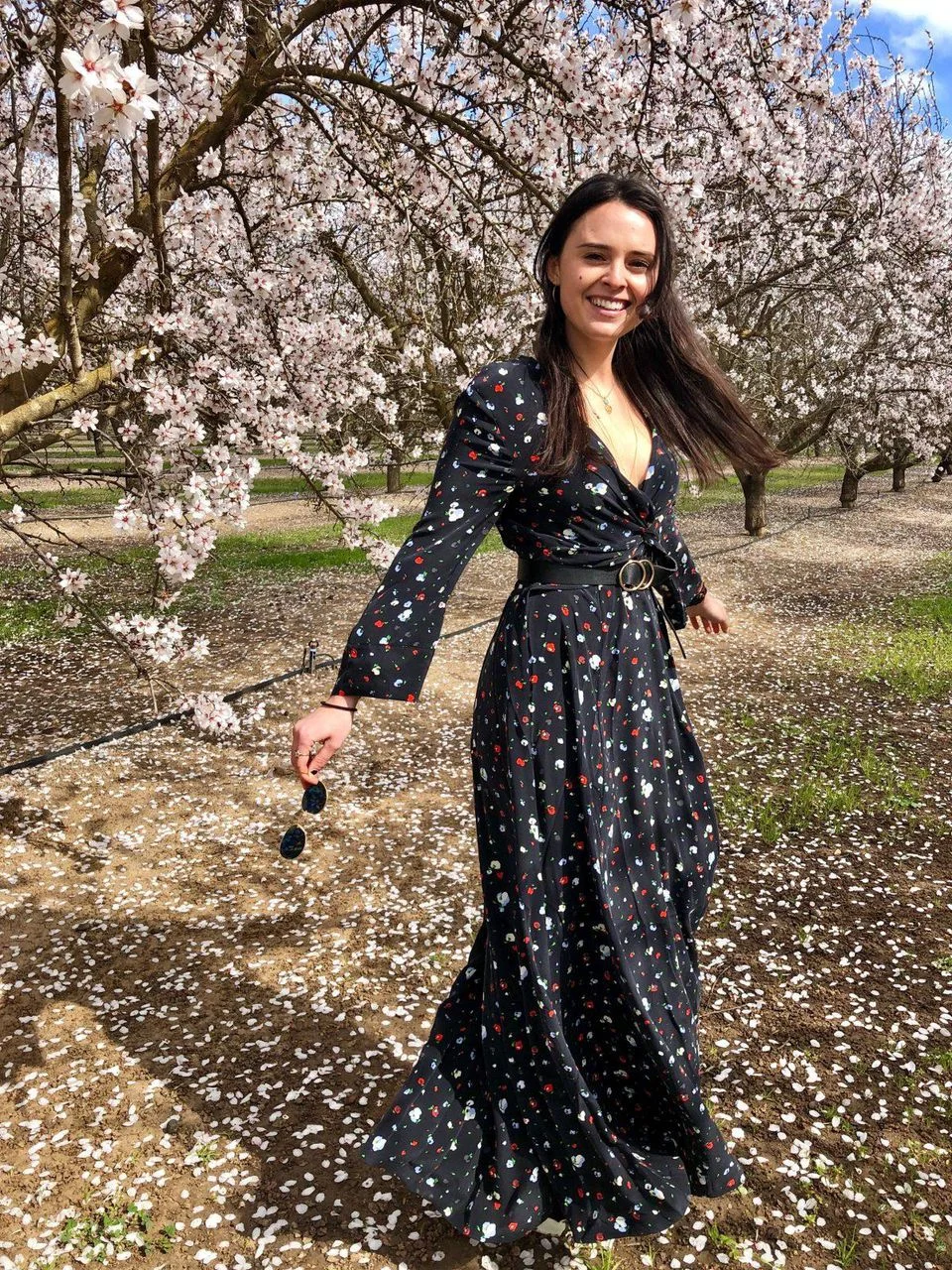 © The HURR Collective - sustainable fashion influencer Venetia Falconer wearing a rented Ganni dress in California