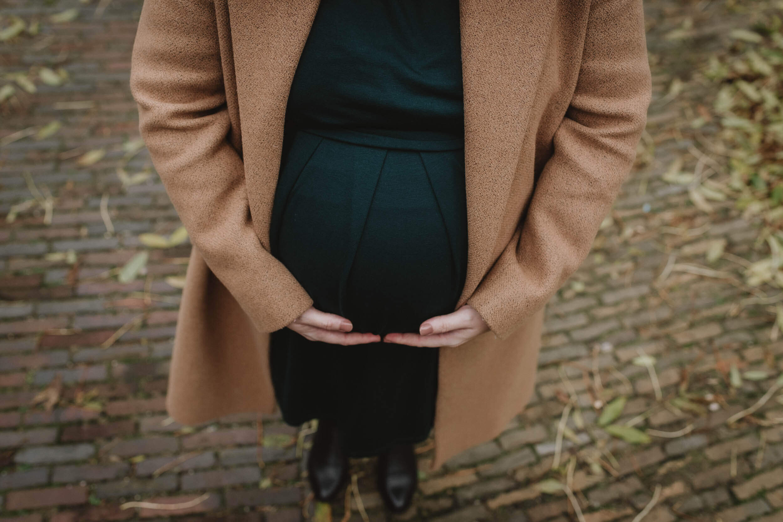 Maternity photoshoot in Haarlem city by Vicky McLachlan Photogaphy_5