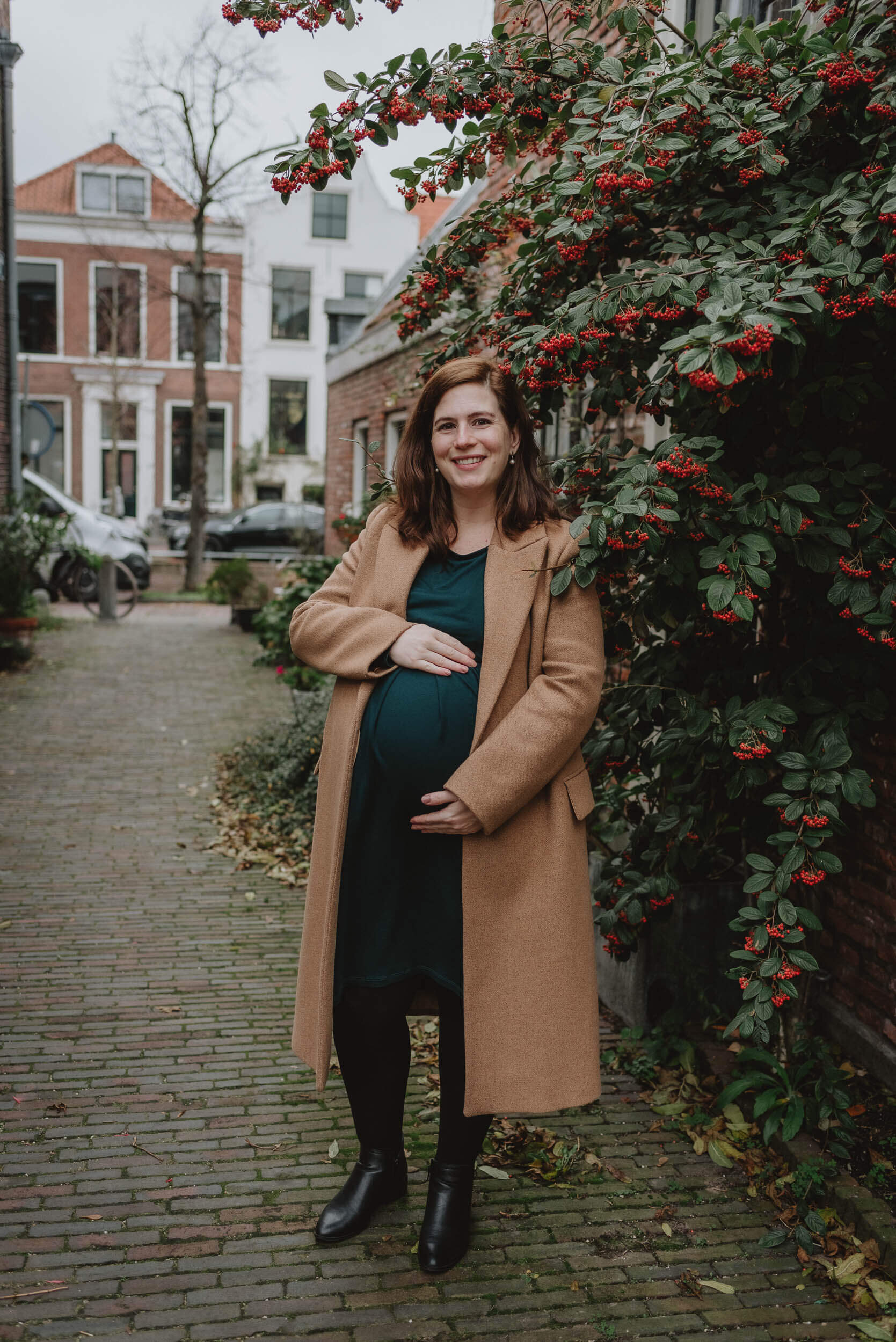 Maternity photoshoot in Haarlem city by Vicky McLachlan Photogaphy_2
