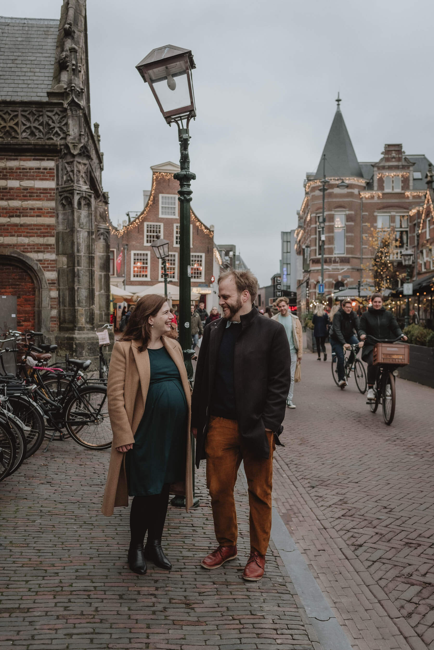 Maternity photoshoot in Haarlem city by Vicky McLachlan Photogaphy_19