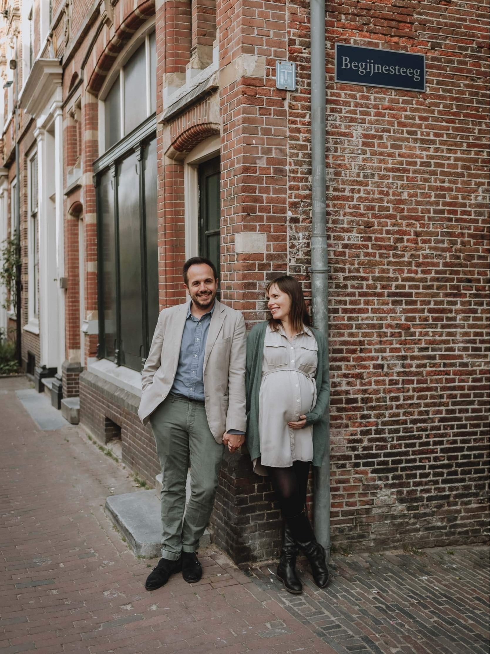 Maternity photoshoot in Haarlem by Vicky McLachlan Photography | David + Sofia_2