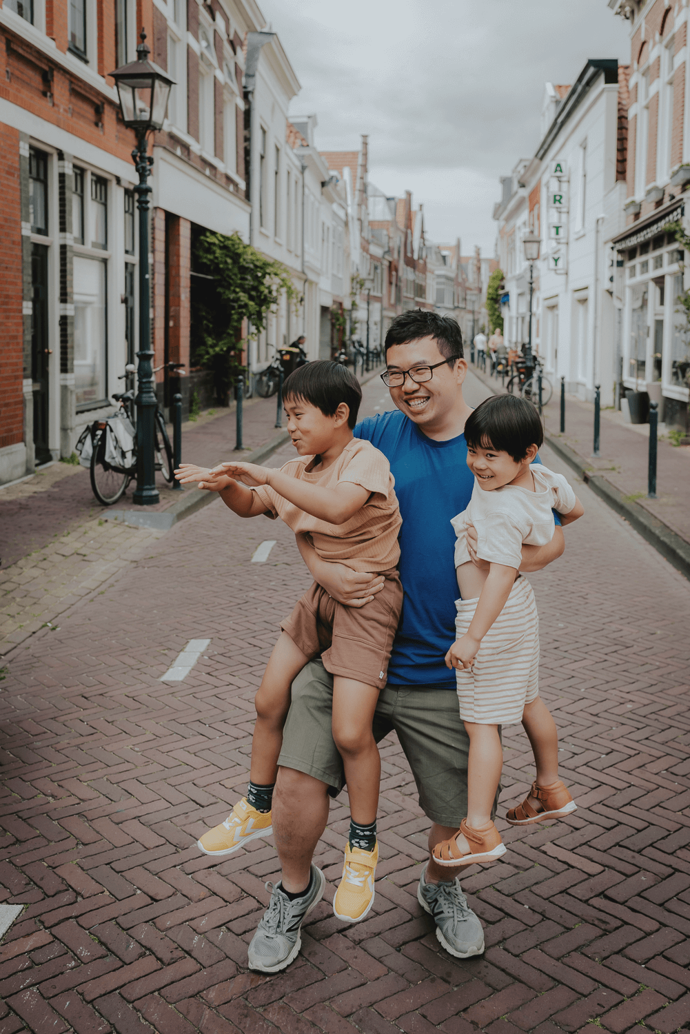 Summer holiday photos in Haarlem by Vicky McLachlan Photography_20
