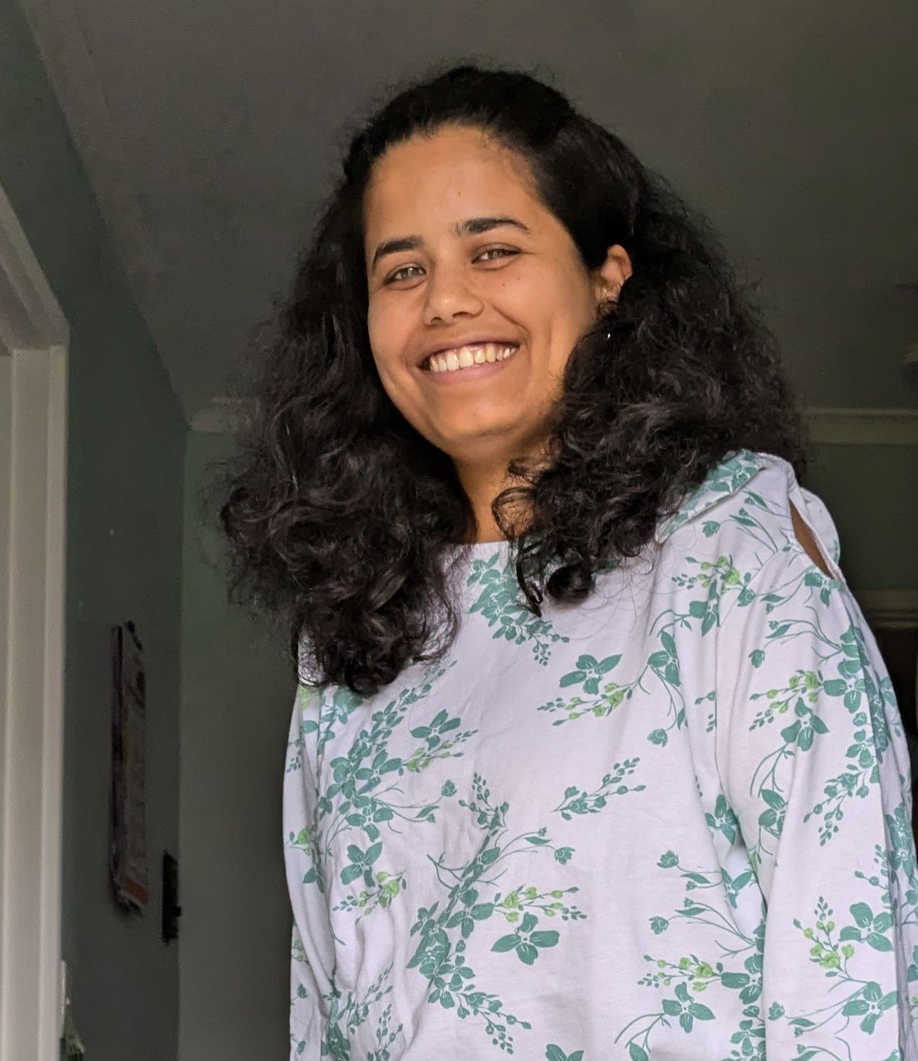 Mohini Patwadhar_profile picutre.jpg