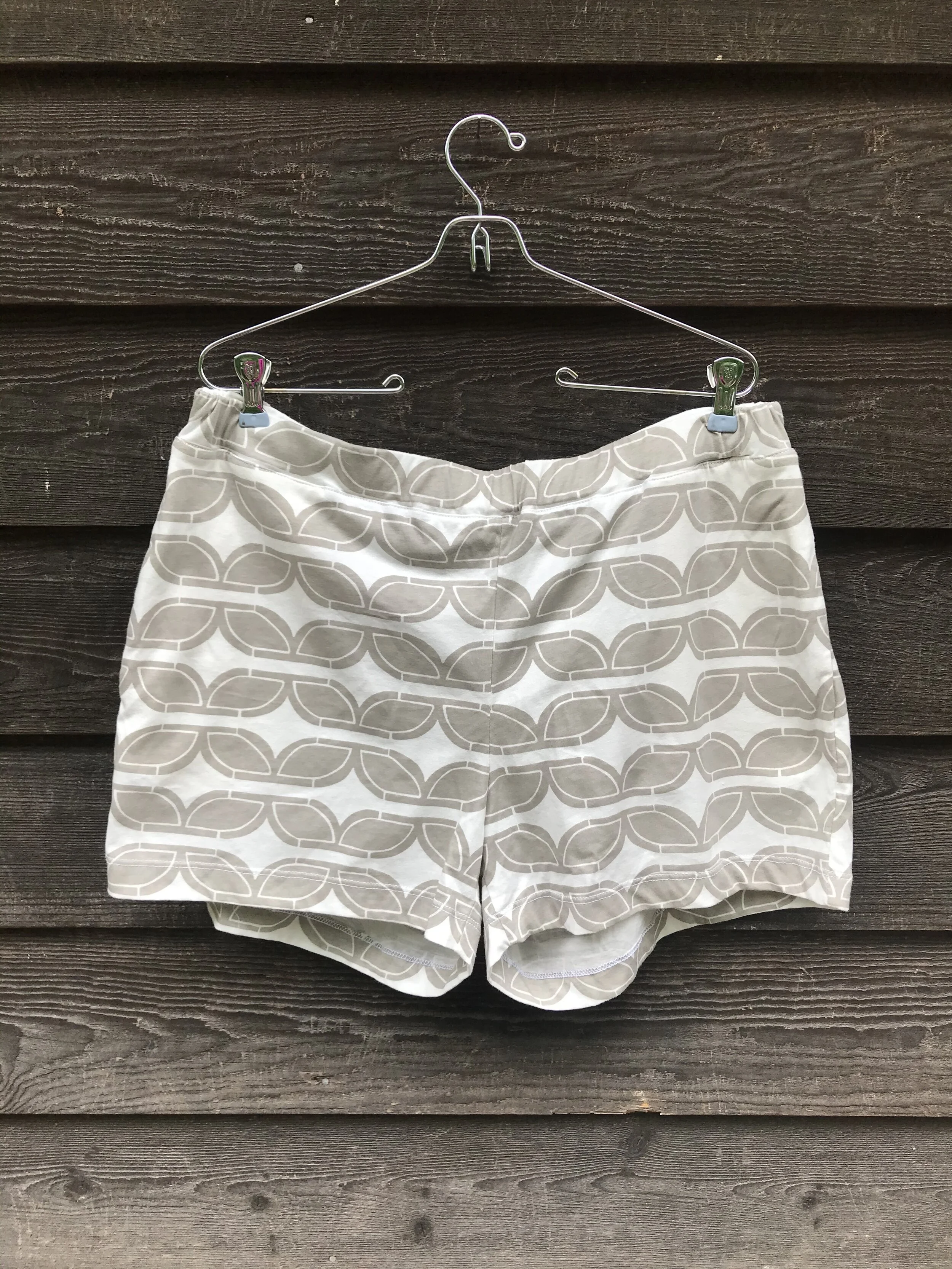 XL- Decadent short with pockets! organic cotton