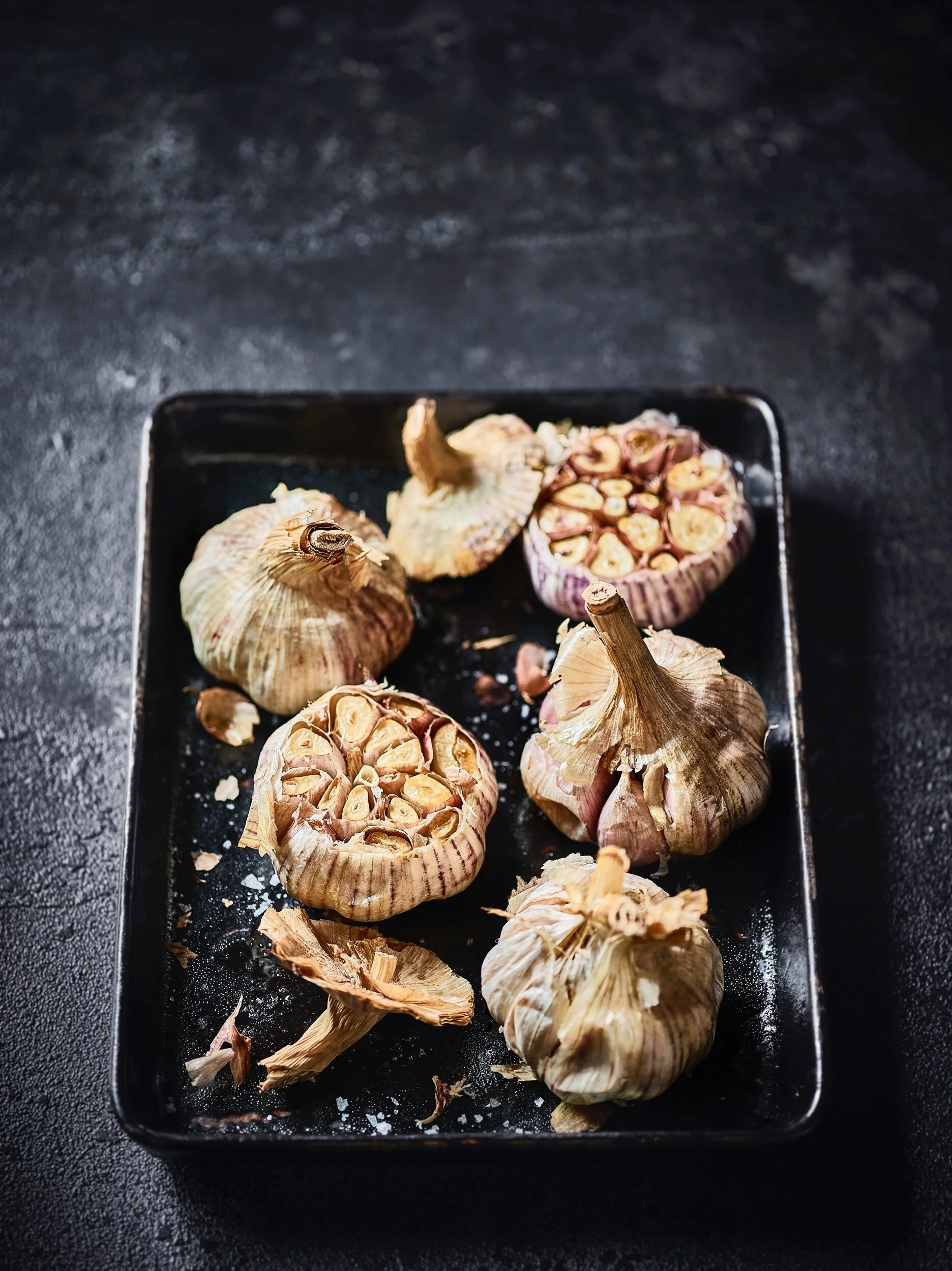 20210922_Waitrose Weekend_SR211828_WK576_Loving Our Leftovers_Roasted Garlic On Toast_37602.jpeg