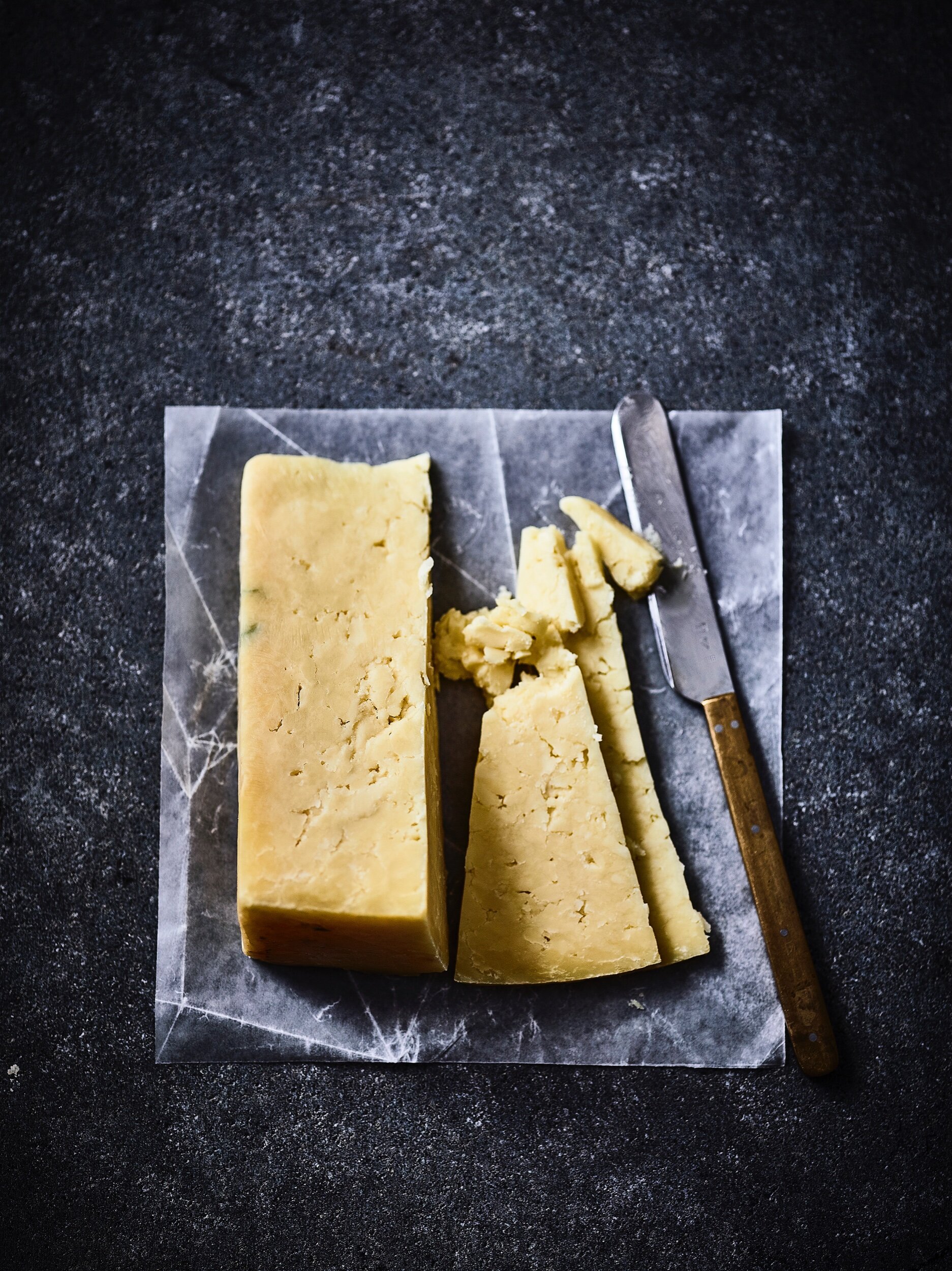 20210825_Waitrose Weekend_SR211826_Wk572_Martha British Cheeses_Cover_36282.jpeg