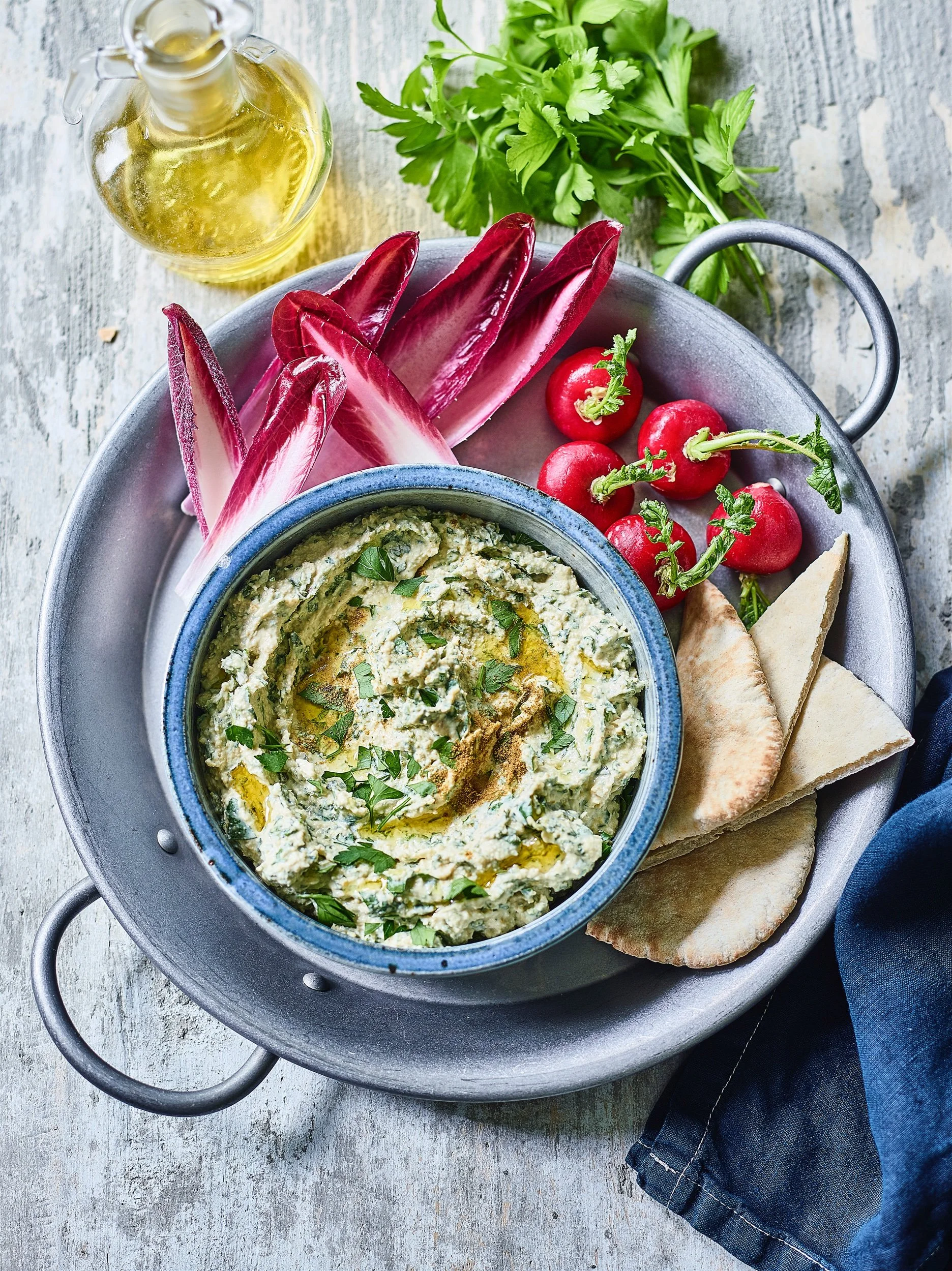 20220427_CERES_EU Veg_Parsley Hummus _55610.jpeg