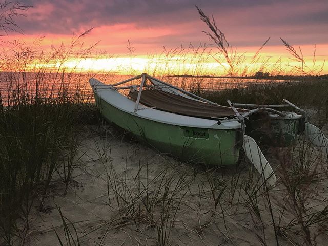 | BURN OUT |
.
.
.
#sunset #magichour #beachday #saublebeach #saublebeachlife #saublebeach2019 #beach #dunes #beachlife #beachfun #sand #lakehuron #lakehuronlove #lakehuronlife #cottagelife