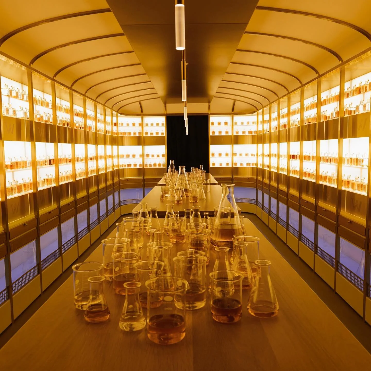 I was exceedingly lucky to fly to Scotland recently to cover the launch of The @johnniewalker Vault. My full thoughts on the new blending experience in which a lucky few will create bespoke whiskies in collaboration with the supremely talented Emma W