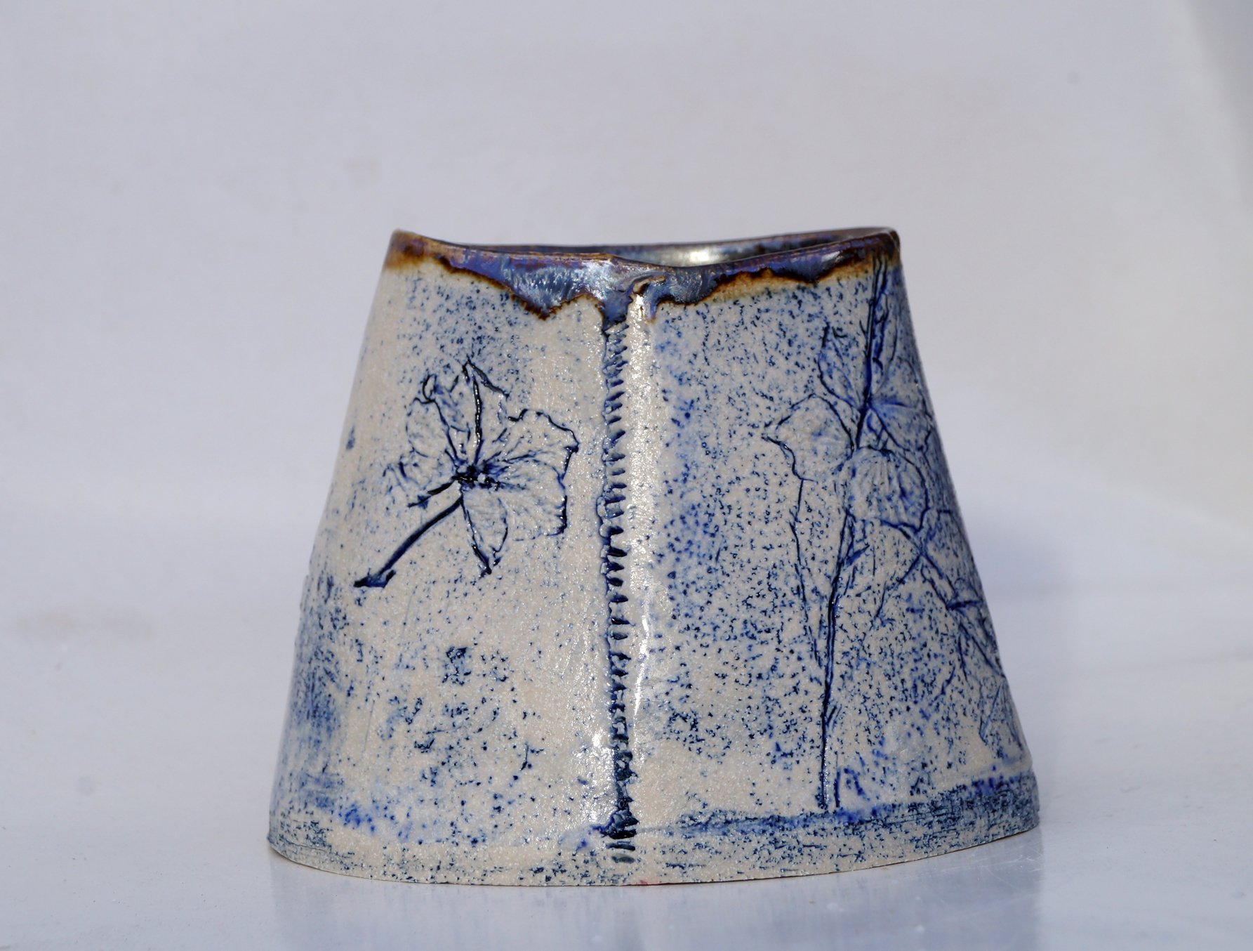smal lflower vessel .jpg