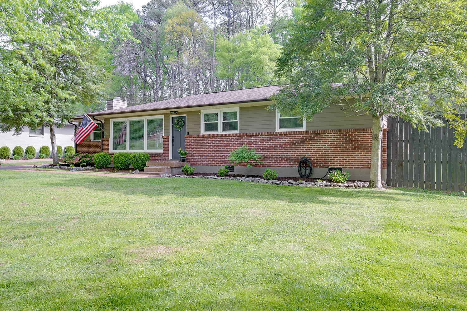 Charming renovated 1950's home in Nashville's desirable Crieve Hall