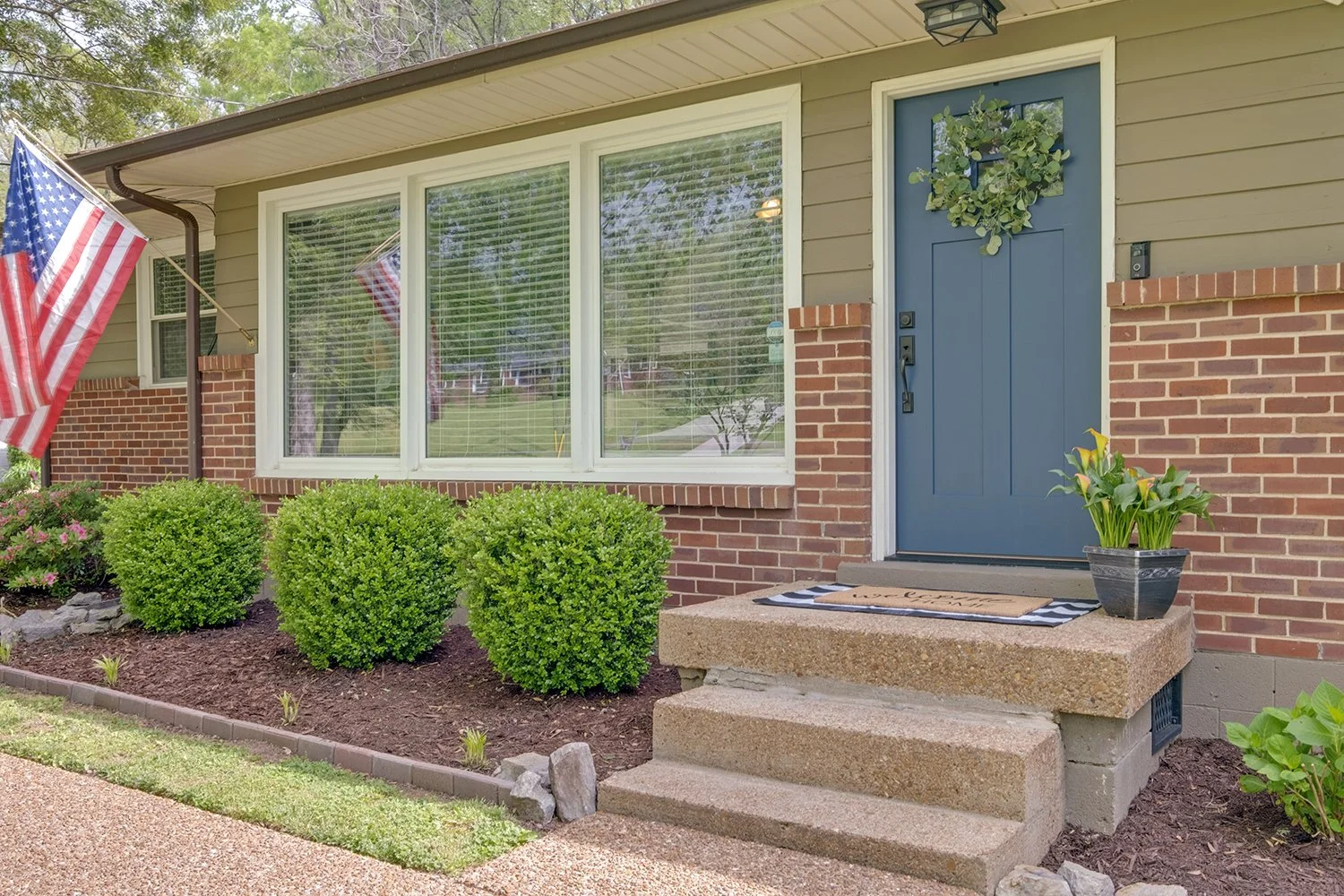Charming renovated 1950's home in Nashville's desirable Crieve Hall