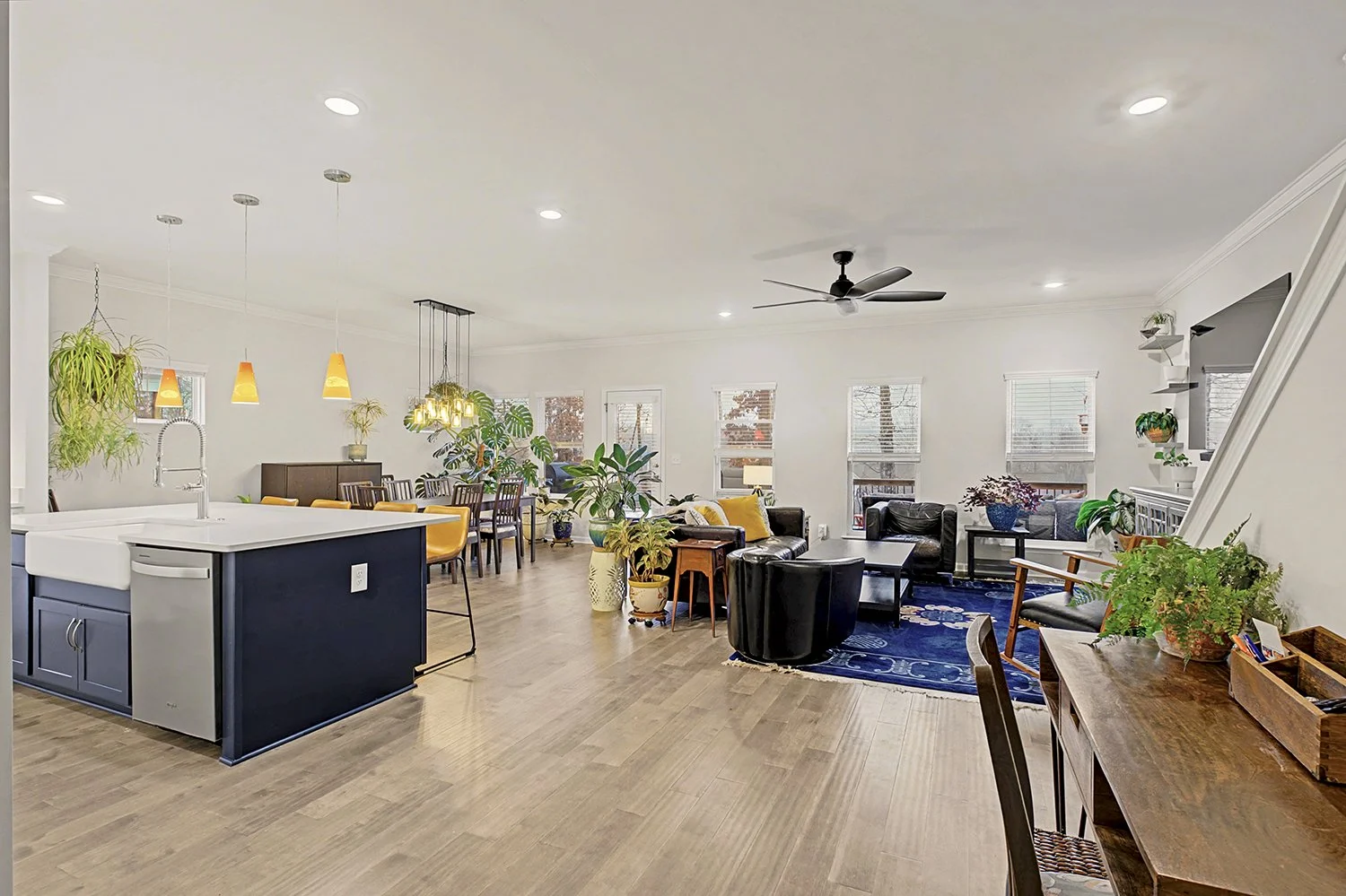 7122 Pepper Tree 8.jpg