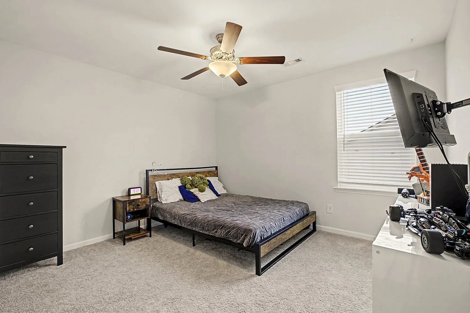 7122 Pepper Tree 30.jpg