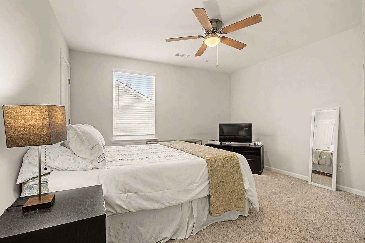 7122 Pepper Tree 35.jpg