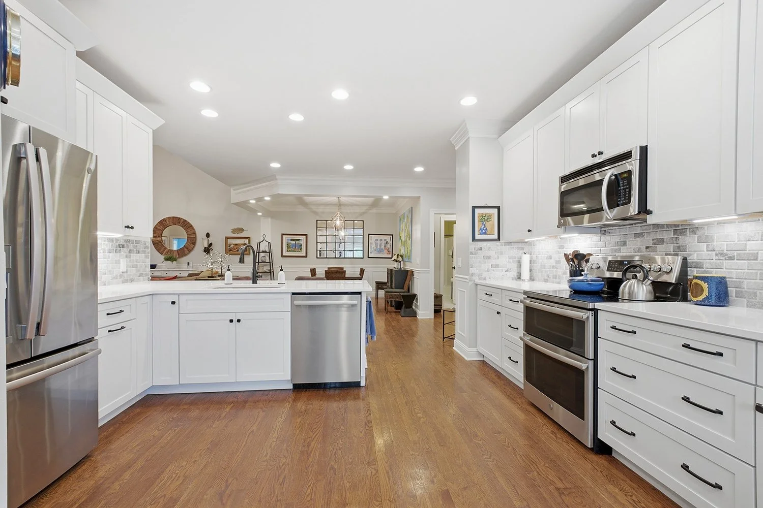 3499 Gen Hood 15.jpg