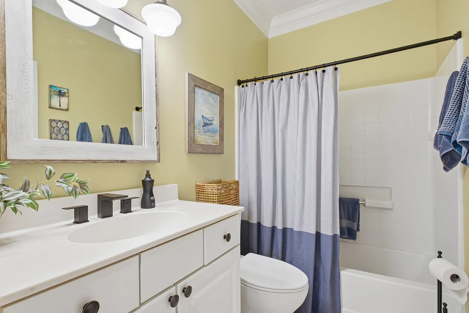 3499 Gen Hood 23.jpg