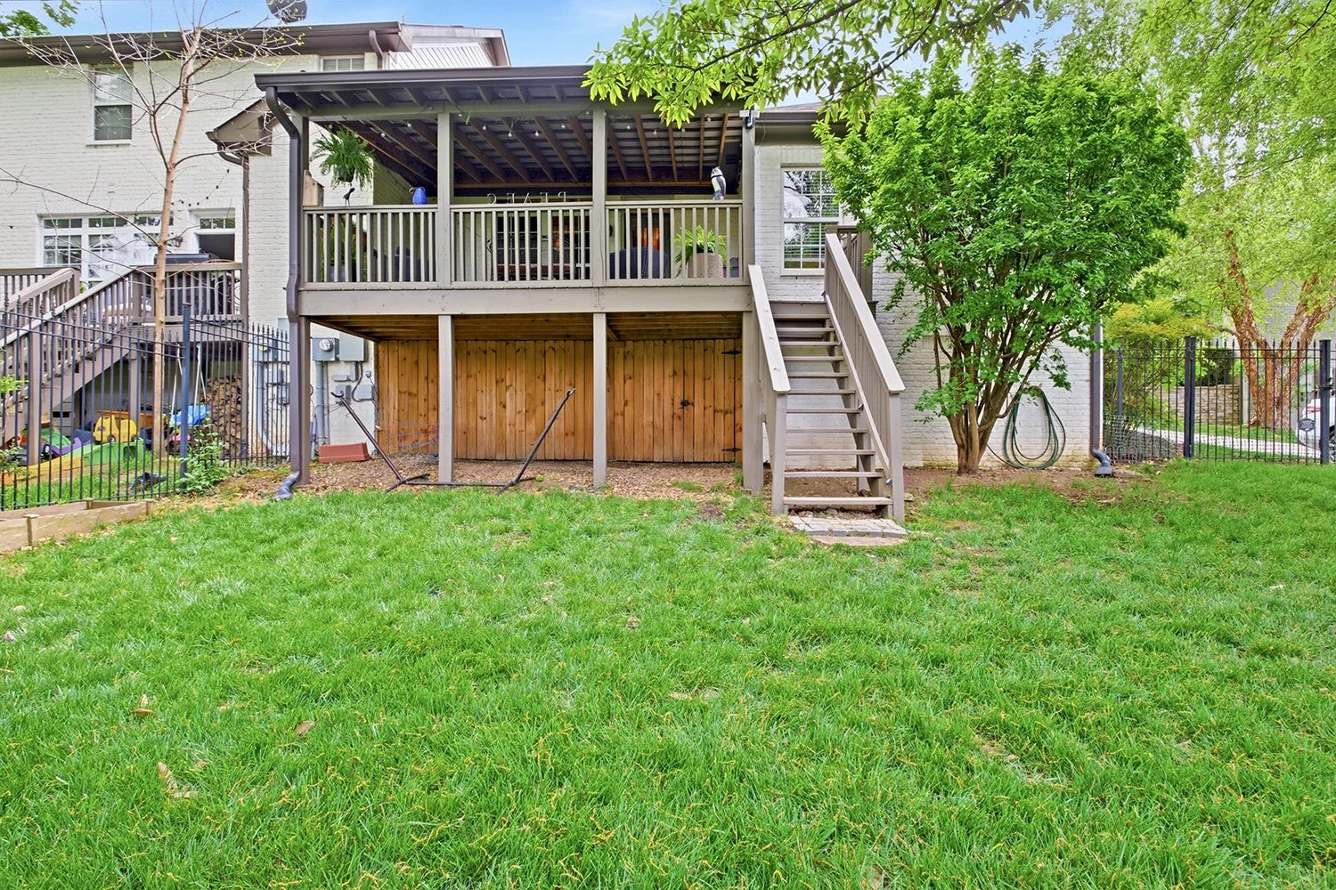 3499 Gen Hood 35.jpg