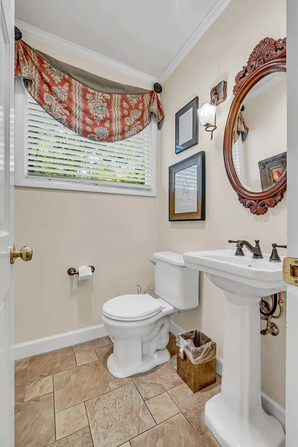 3711 Hilldale 37.jpg